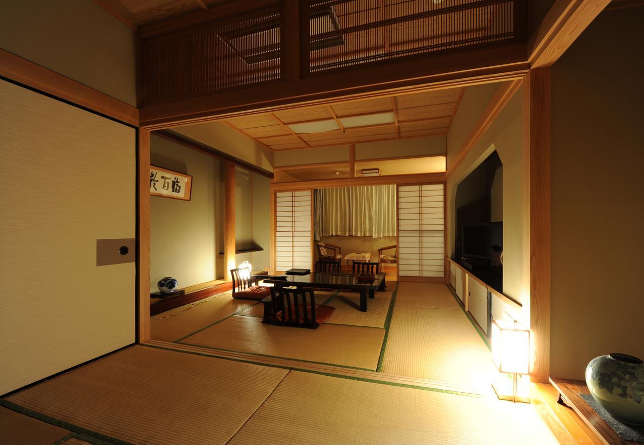 Kirishima Hotel Buitenkant foto